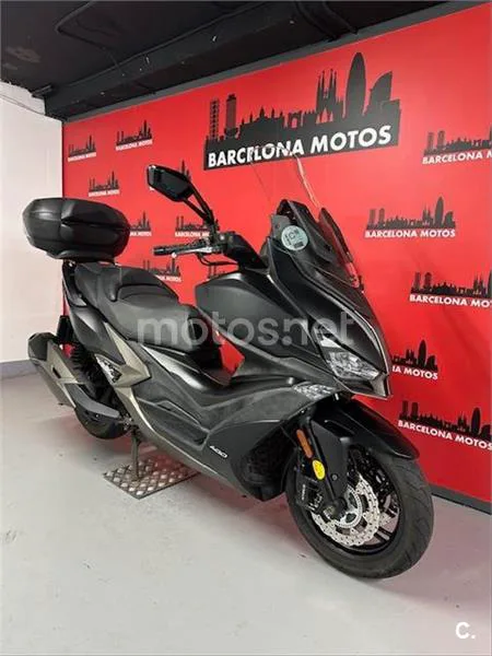 Kymco Xciting S 400 – Vista 4
