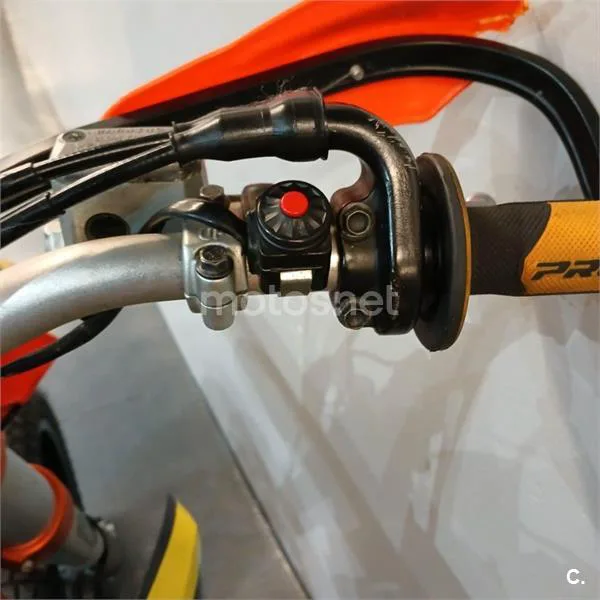 KTM 530 EXC - Vista 8