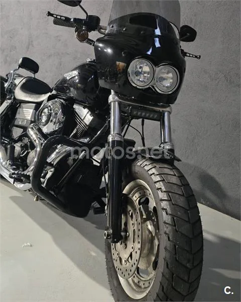 Harley-Davidson Dyna Fat Bob – Vista 4