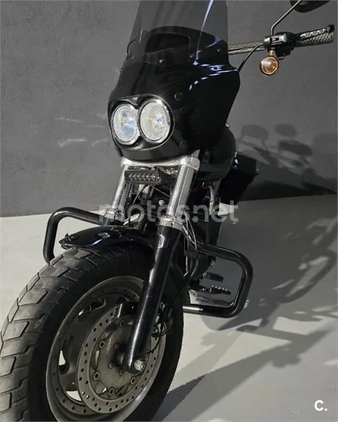 Harley-Davidson Dyna Fat Bob – Vista 5