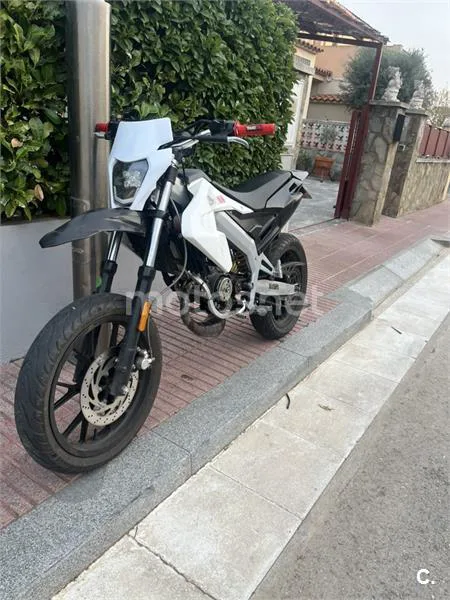 Aprilia SXR 50 – Vista 3