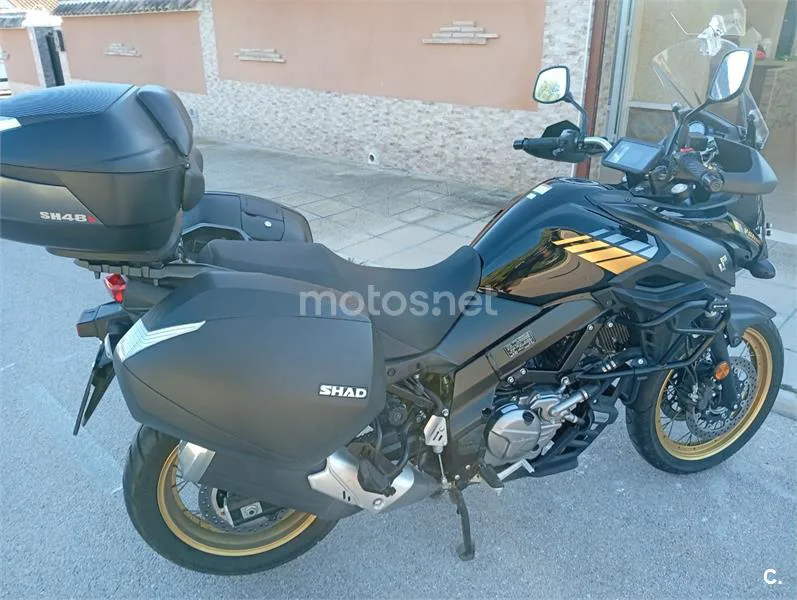 Suzuki V-Strom 650 XT – Vista 4