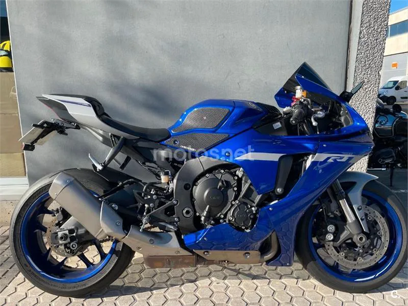 Yamaha R1 – Vista 5