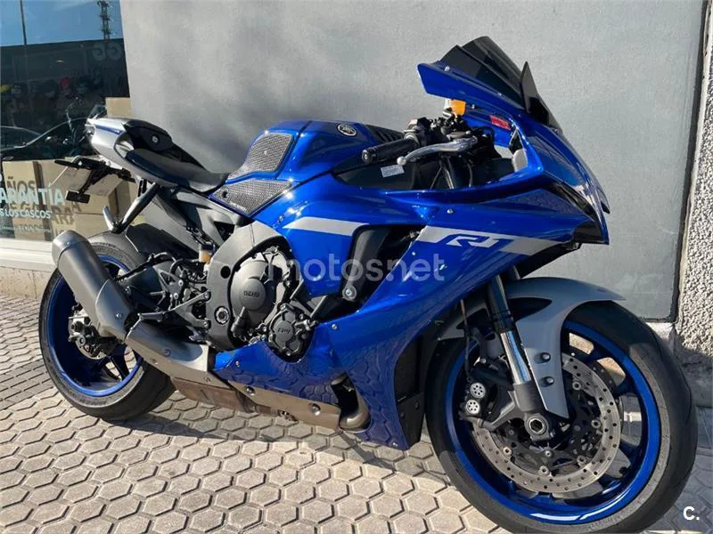 Yamaha R1 – Vista 6