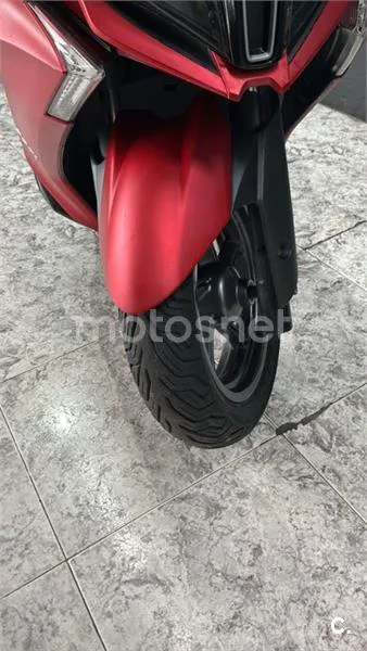 Kymco Super Dink 350 – Vista 3