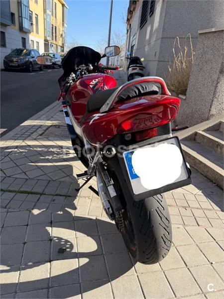 Honda CBR 600F – Vista 5