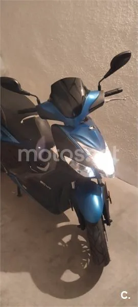 Kymco Agility City 50 – Vista 8