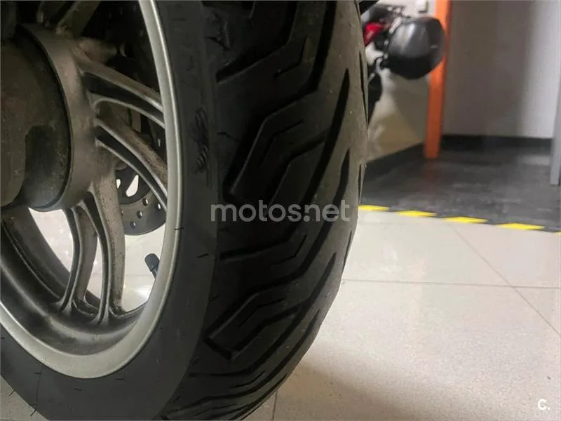 Honda SH 125i – Vista 6