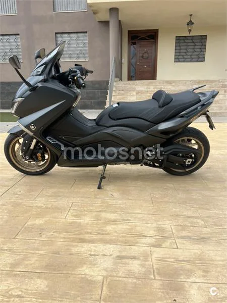 Yamaha TMAX 530 – Vista 6