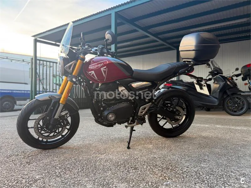 Triumph Speed 400 – Vista 7