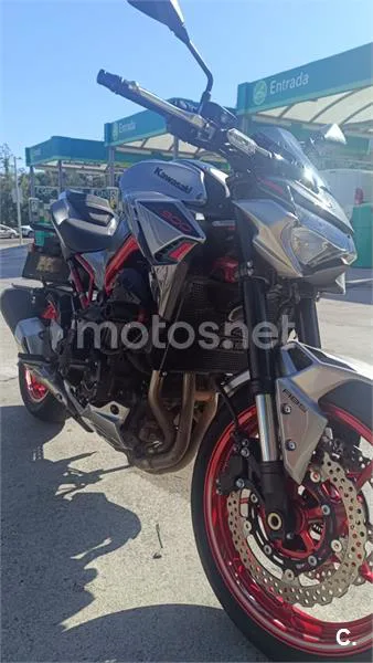 Kawasaki Z 900 – Vista 2