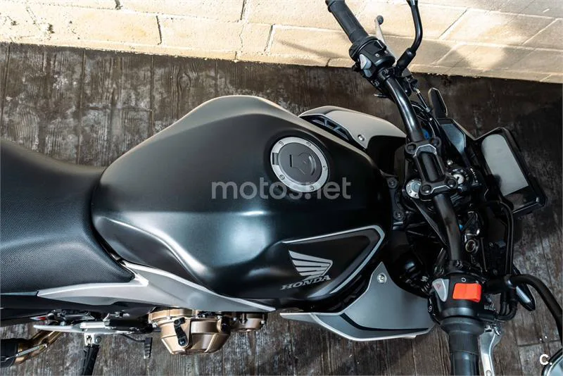 Honda CB 500 F – Vista 6