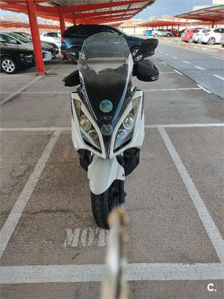 Kymco Super Dink 125i – Vista 2