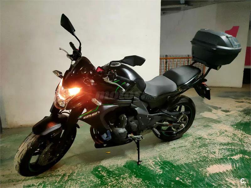 Kawasaki ER 6N – Vista 6
