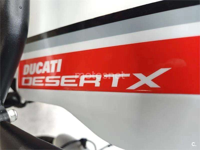 Ducati DesertX – Vista 12
