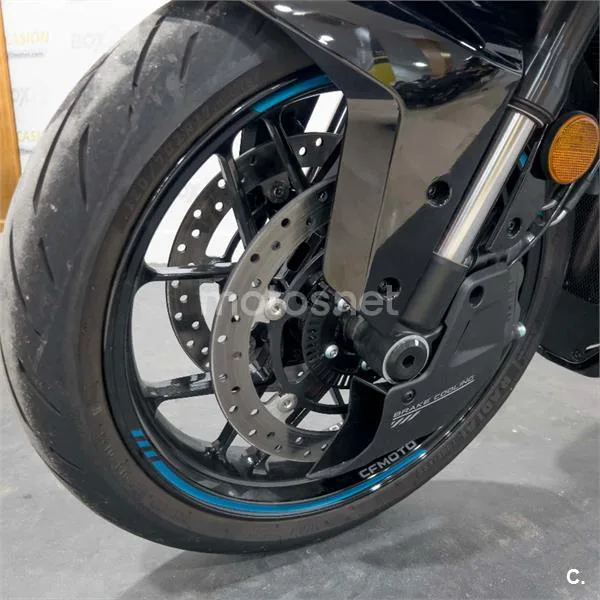 CFMOTO 675 SR-R – Vista 18