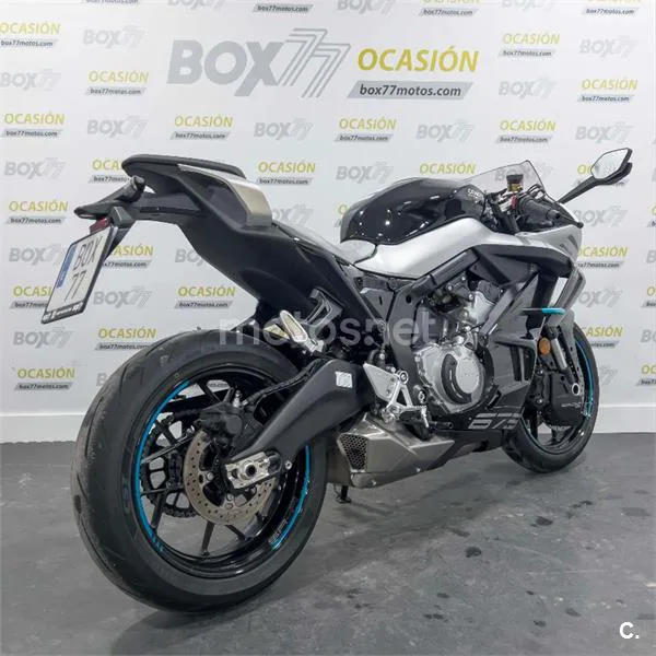 CFMOTO 675 SR-R – Vista 5