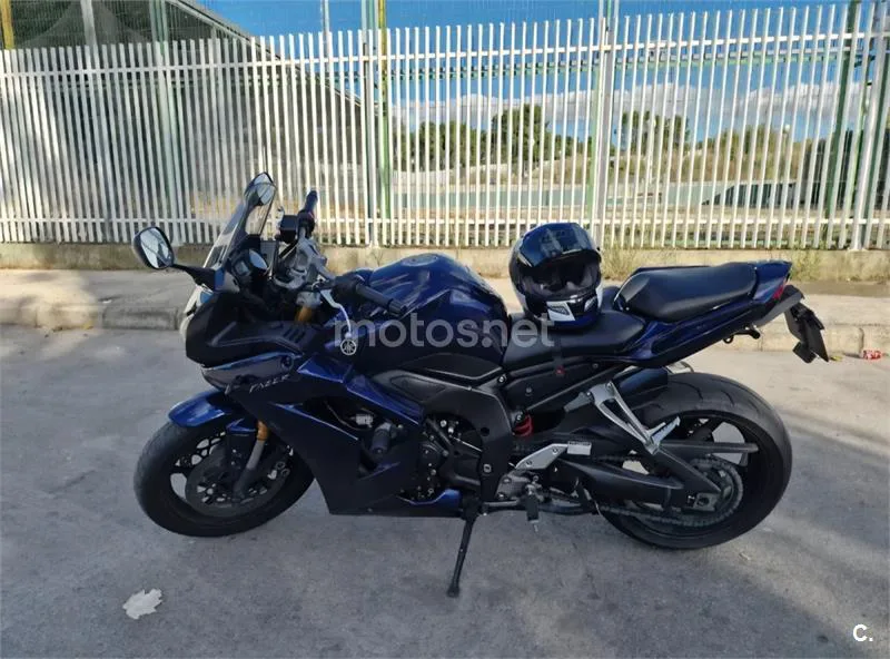 Yamaha FZ1 S FAZER – Vista 2