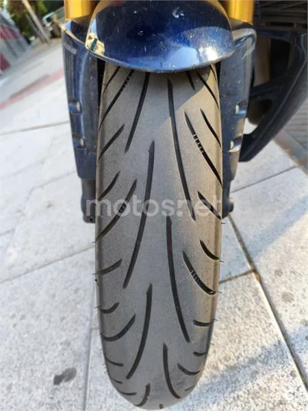 Yamaha FZ1 Fazer - Vista 6