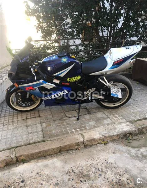 Suzuki GSX R600 – Vista 7