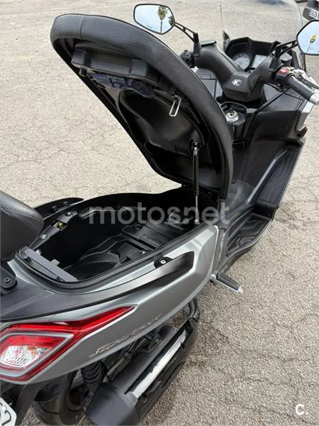 Kymco Super Dink 125i – Vista 4