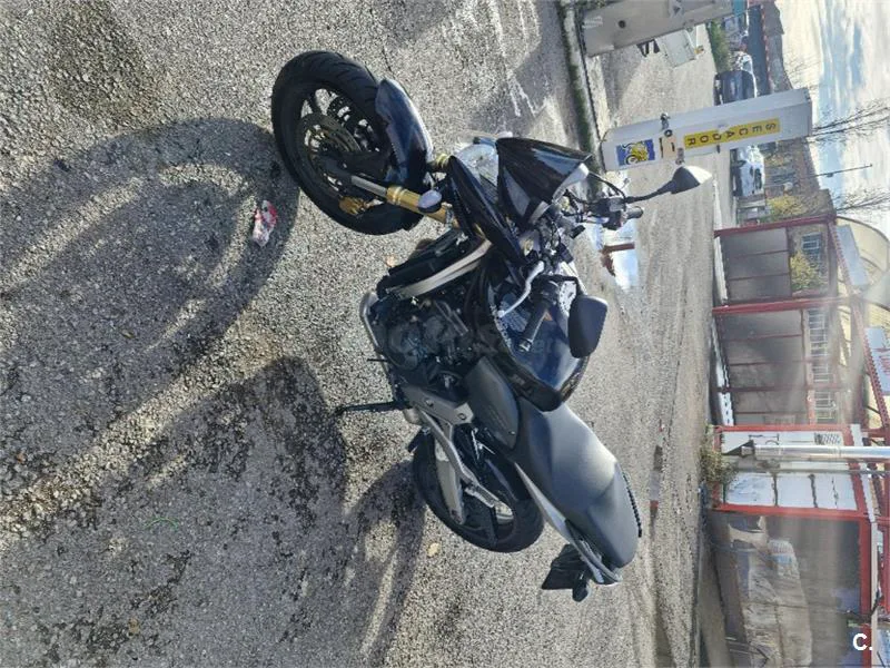 Honda CB 600 F – Vista 4