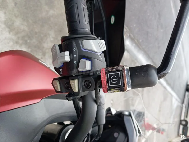 QJ Motor SRT 800 – Vista 6
