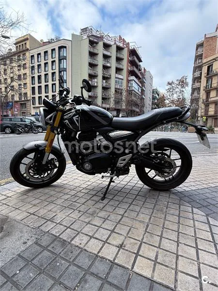 Triumph Speed 400 – Vista 2