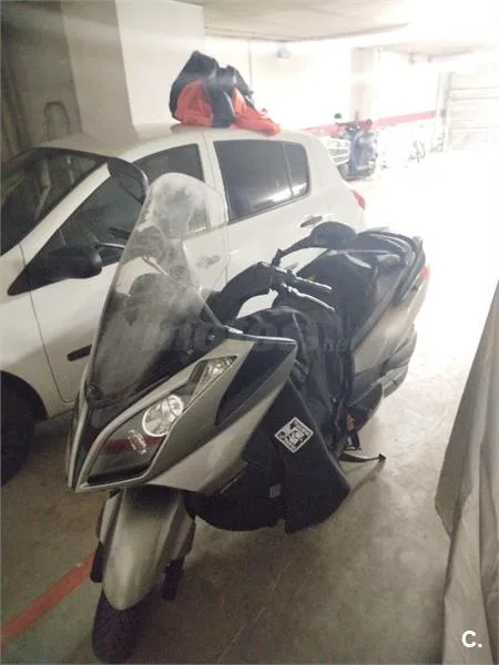 Kymco Super Dink 125i – Vista 4