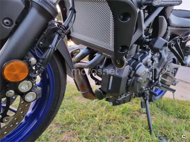 Yamaha MT-07 – Vista 6