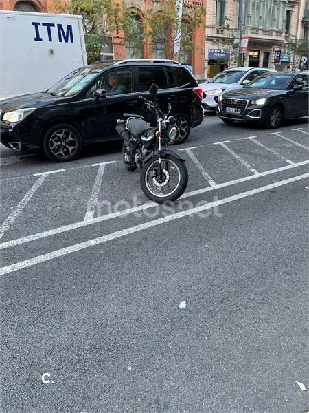 Suzuki VanVan 125 2550 € 2015 Barcelona - 2