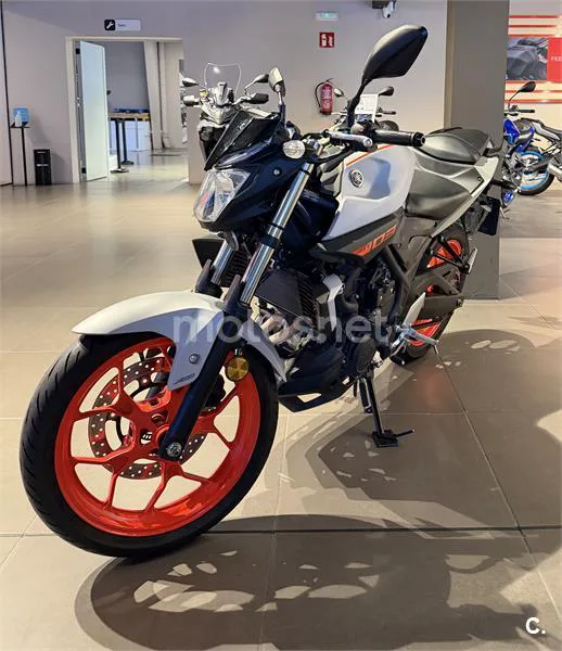 Yamaha MT-03 – Vista 4