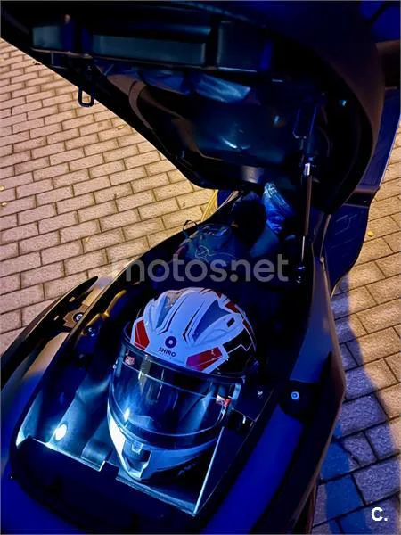 Kymco Super Dink 125i – Vista 8