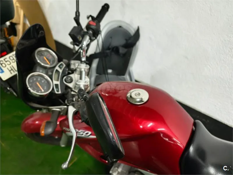 Yamaha YBR 250 – Vista 4