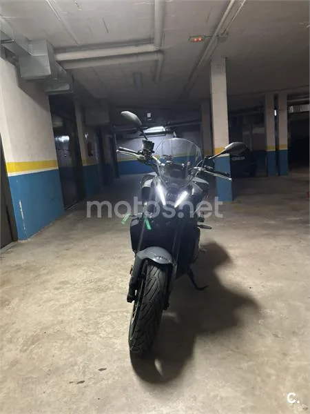 Yamaha MT-09 – Vista 4