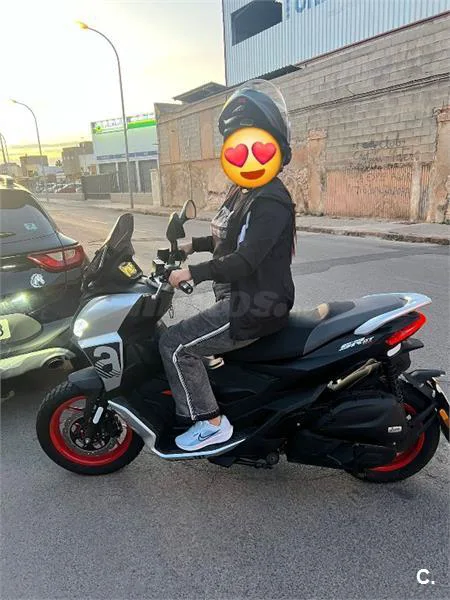 Aprilia SR GT 125 – Vista 5