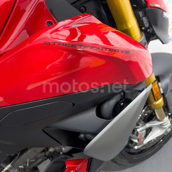 Ducati Streetfighter V2 - Vista 17