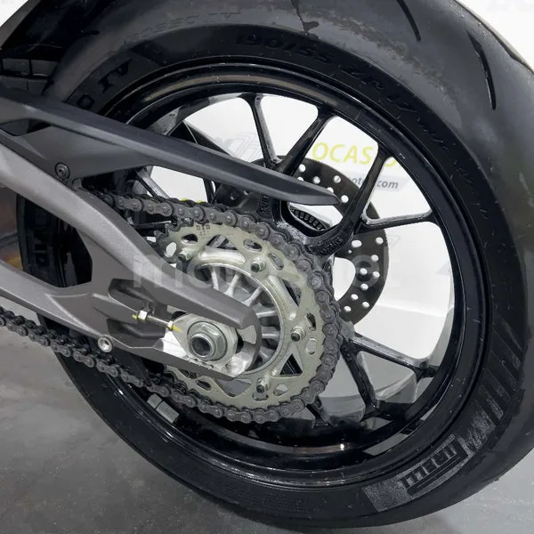 Ducati Streetfighter V2 - Vista 24