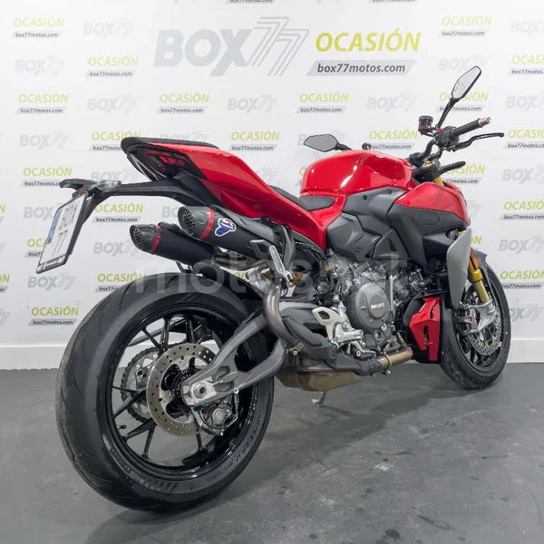 Ducati Streetfighter V2 - Vista 5