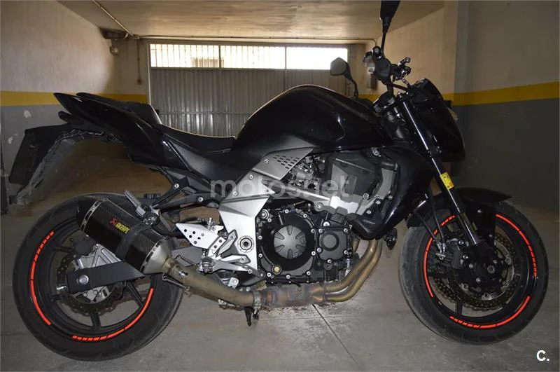 Kawasaki Z 750 – Vista 6
