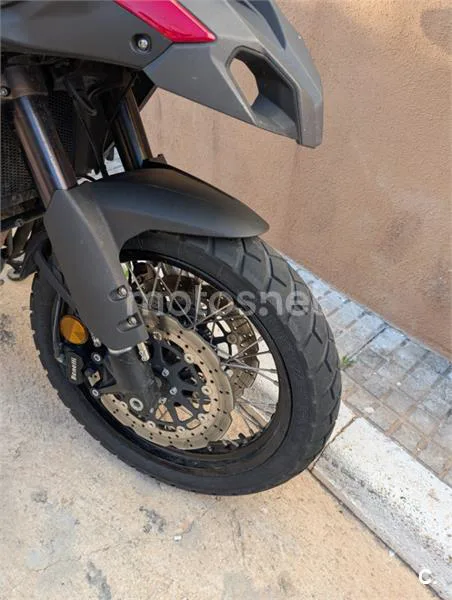 Benelli TRK 502 – Vista 4