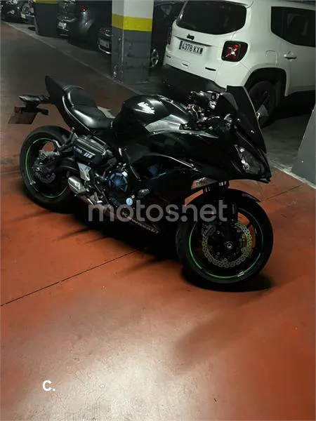 Kawasaki Ninja 650 – Vista 2