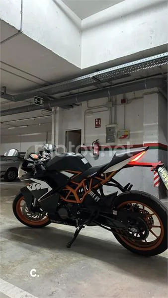 KTM RC – Vista 3