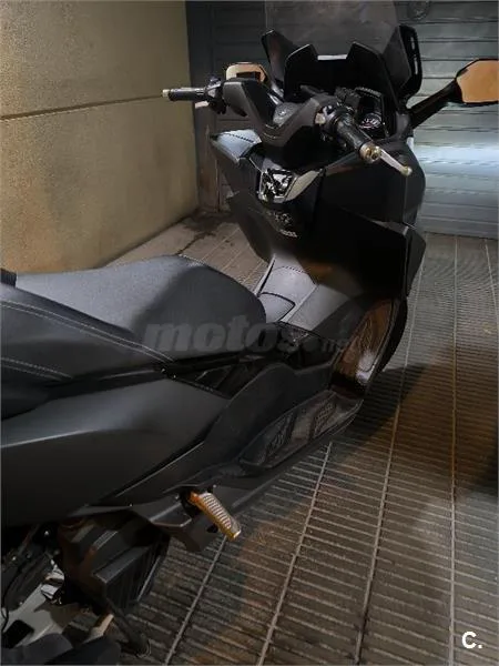 Honda Forza 125 – Vista 2