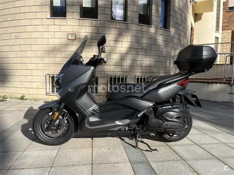 Yamaha XMAX 400 – Vista 2
