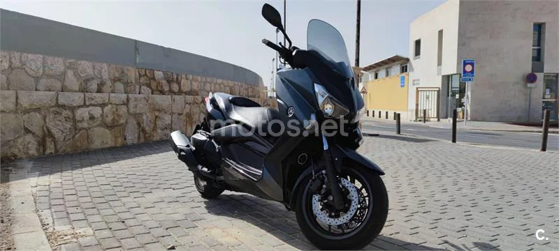 Yamaha XMAX 400 – Vista 4