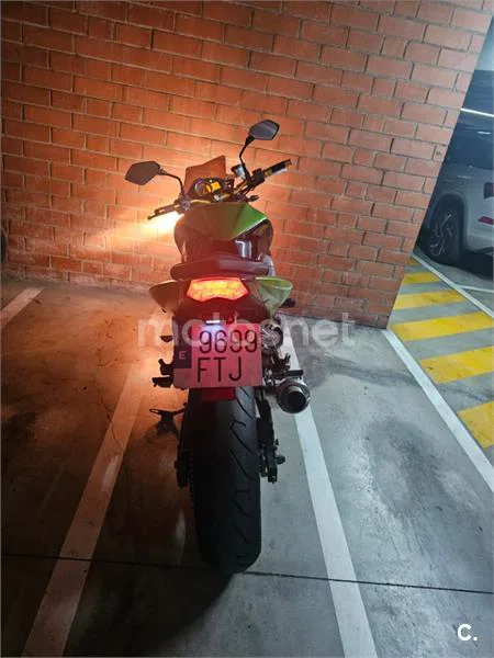 Kawasaki Z 750 – Vista 3