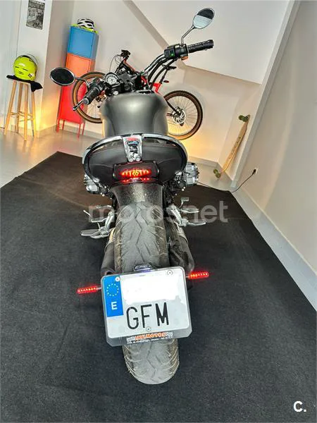 BMW R 1200 C Independent – Vista 3