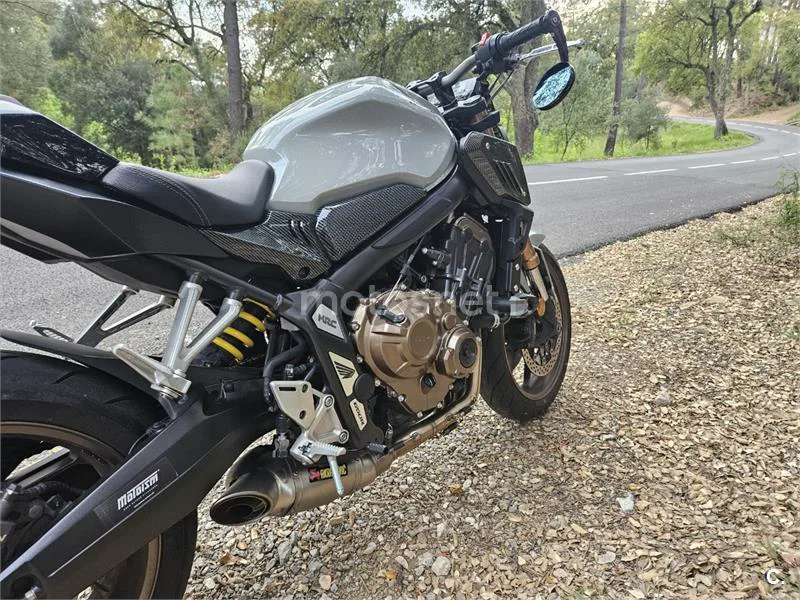 Honda CB 650 R – Vista 7