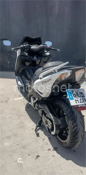 Yamaha TMAX 530 – Vista 6